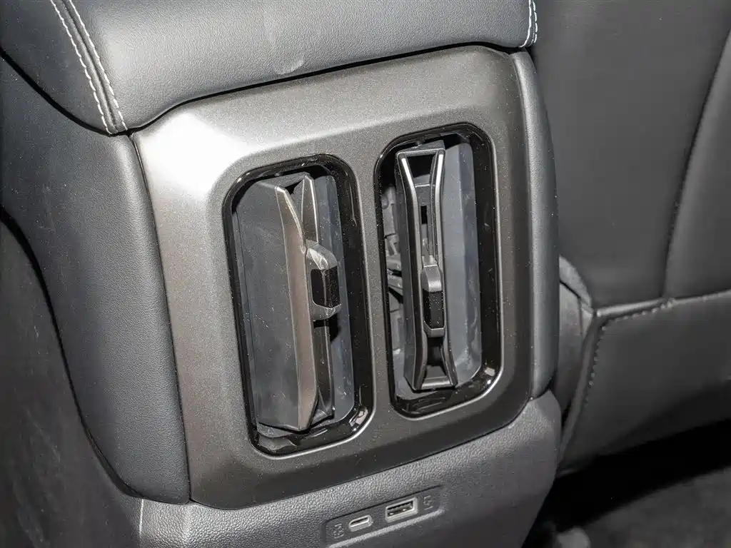 FANG CHENG BAO TITANIUM 3