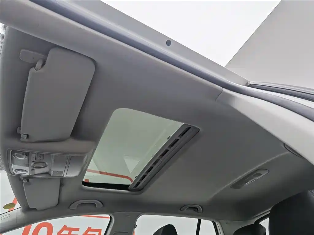 Volkswagen Golf 2012 1.4TSI Automatic Comfort фото 14