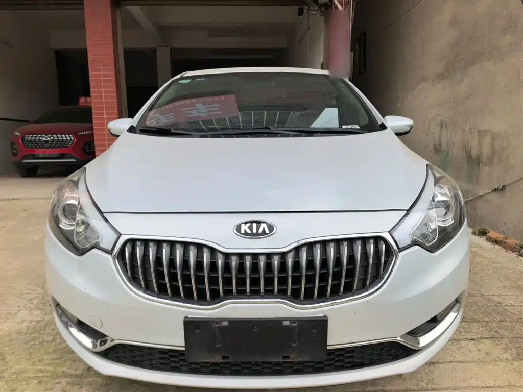 Kia K3 2015 1.6L Automatic GL фото 3