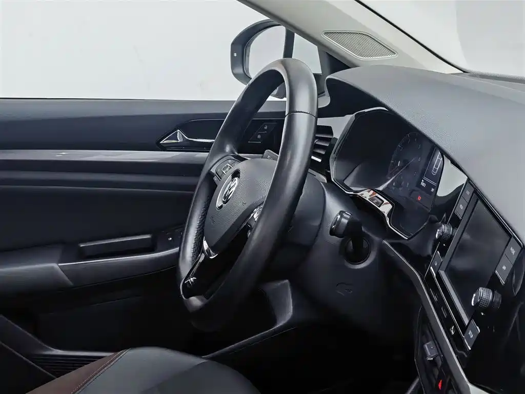 Volkswagen Bora 2019 Facelift 280TSI DSG Elite China VI фото 22