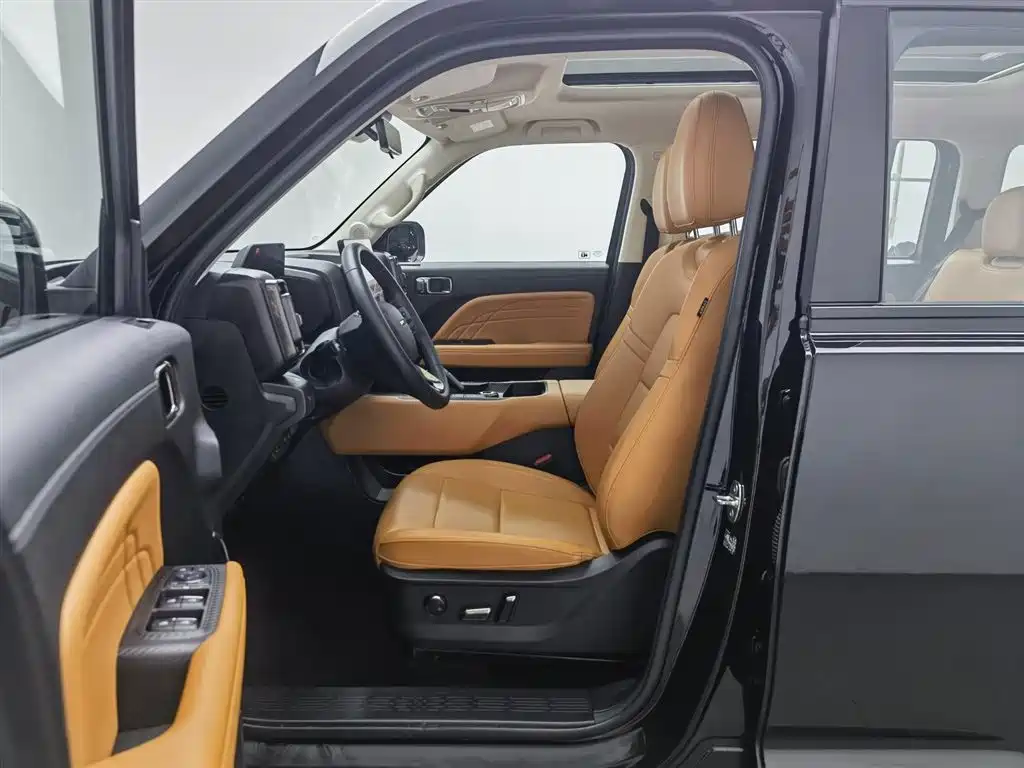 Haval Meng Long NEV 2024 Hi4 102 Pro фото 10