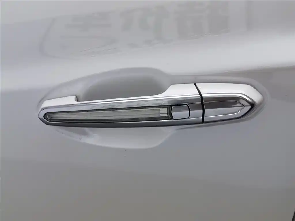 Cadillac XT5 2021 2.0T 4WD Luxury Edition фото 18