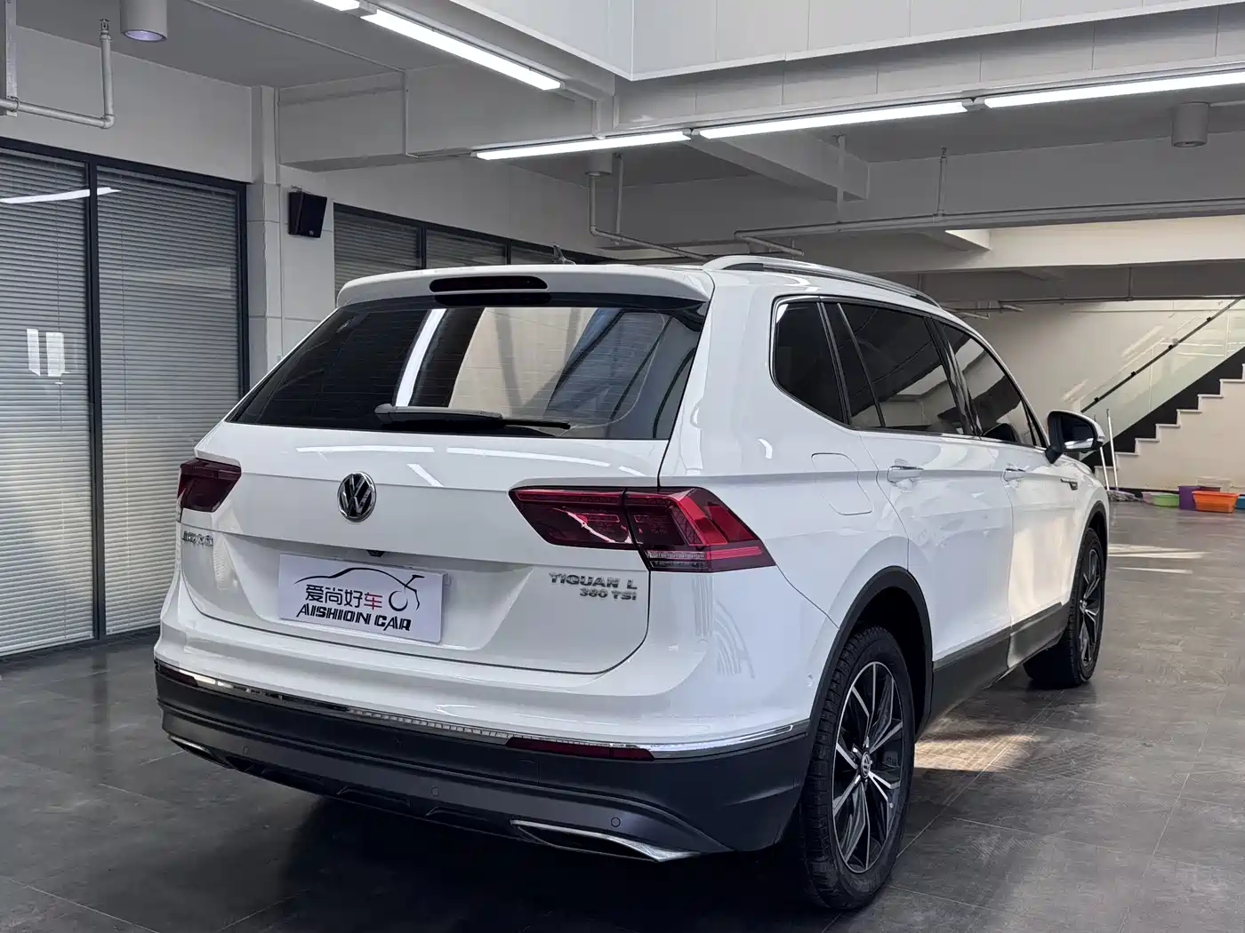 Volkswagen Tiguan L 2019 380TSI Automatic 4WD Intelligent Luxury 7-seater China VI фото 7