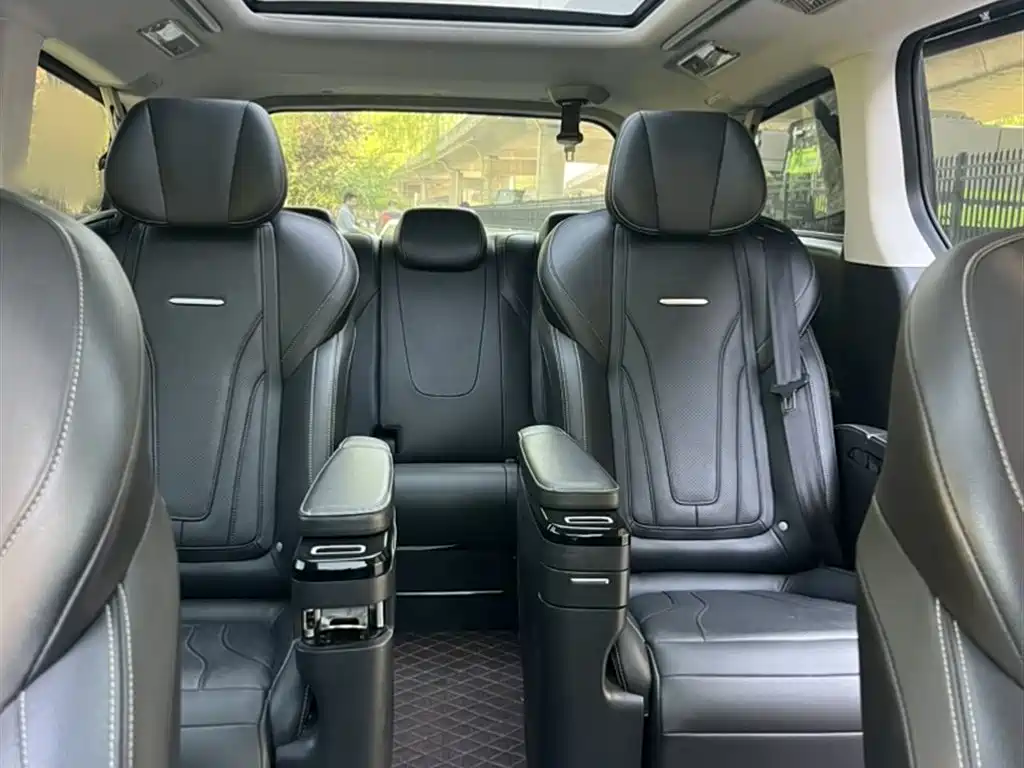 SAIC Maxus Maxus G20 2019 Launch Edition 2.0T Auto Premium China V фото 18