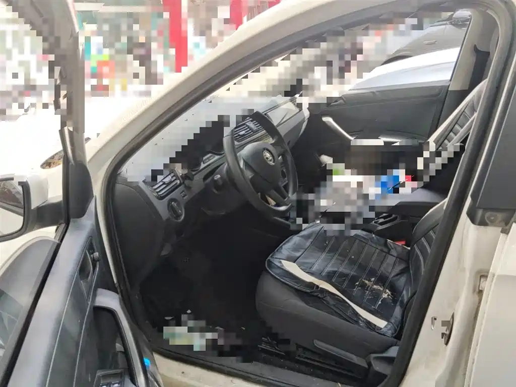 Škoda Rapid 2020 1.5L Auto Standard фото 8