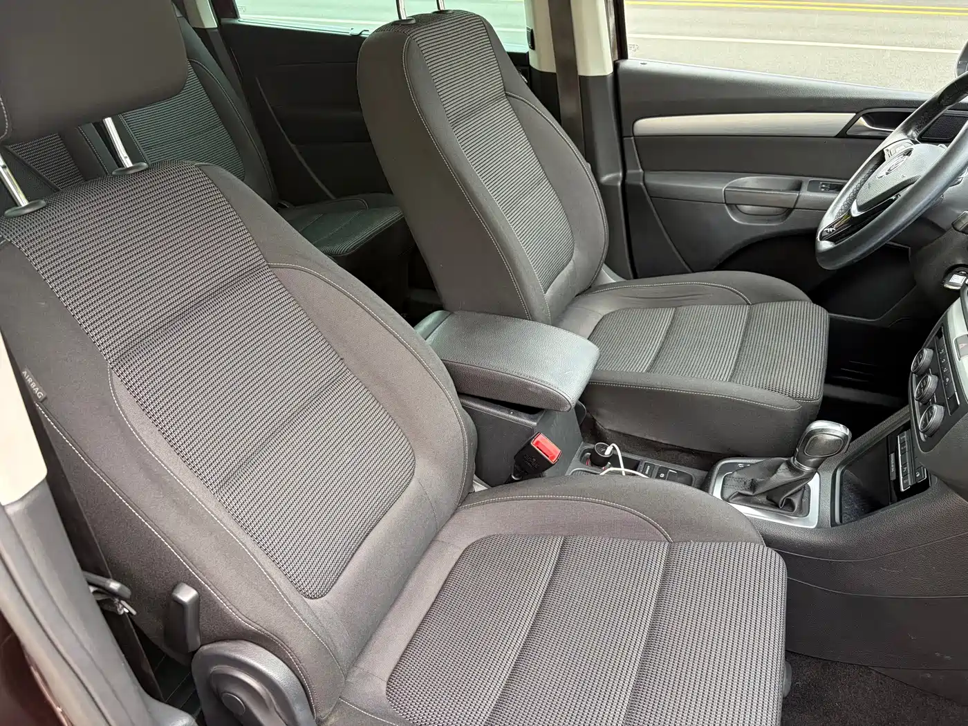 Volkswagen Sharan 2018 2018 380TSI Comfort 7-Seater