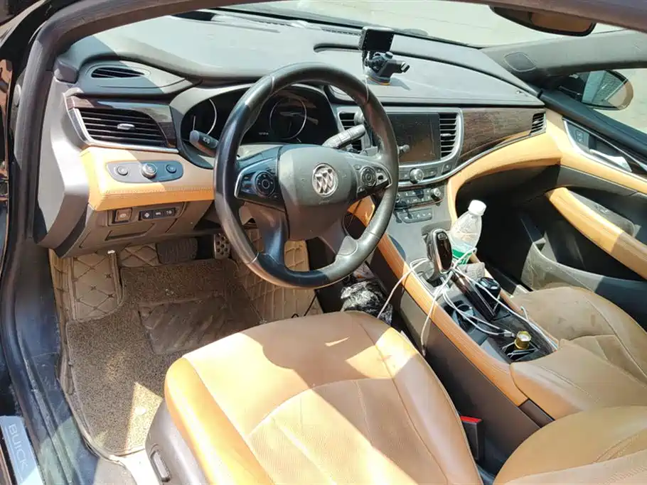 Buick LaCrosse 2016 Facelift 20T Leading фото 12