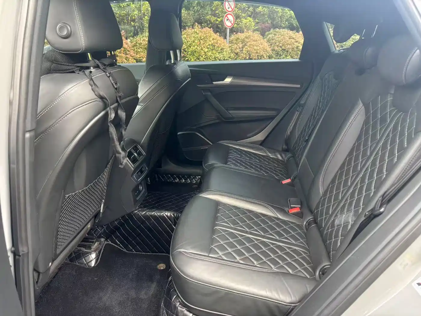 Audi Q5L Sportback 2021 40 TFSI Launch Special Edition фото 9