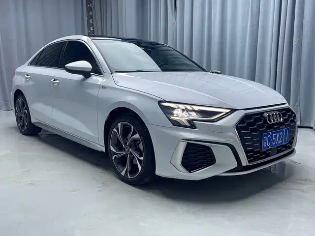 Audi A3 2022 A3L Limousine 35 TFSI Luxury Sport — фото 3