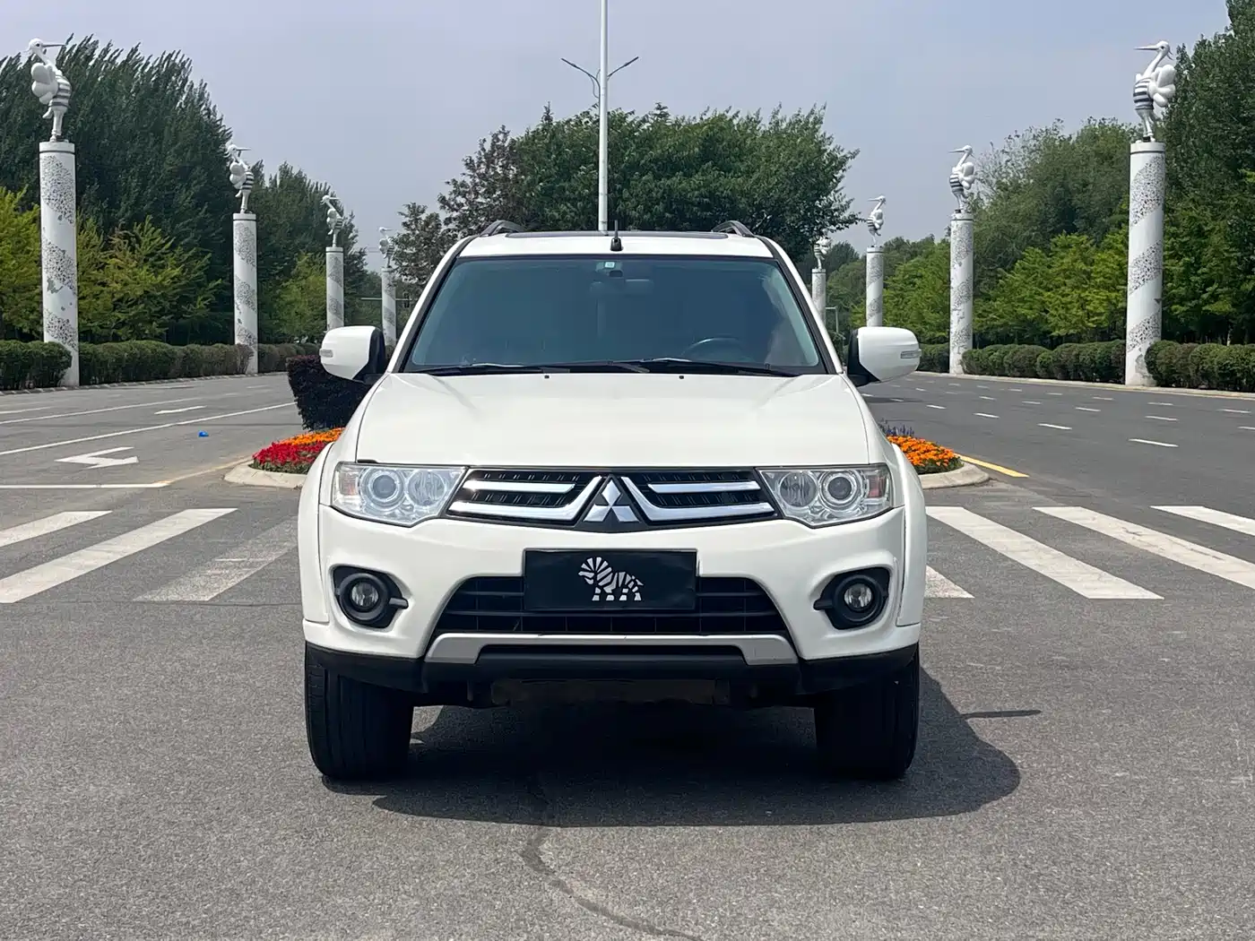 Mitsubishi Pajero Sport 2013 3.0L Automatic 2WD Luxury фото 2
