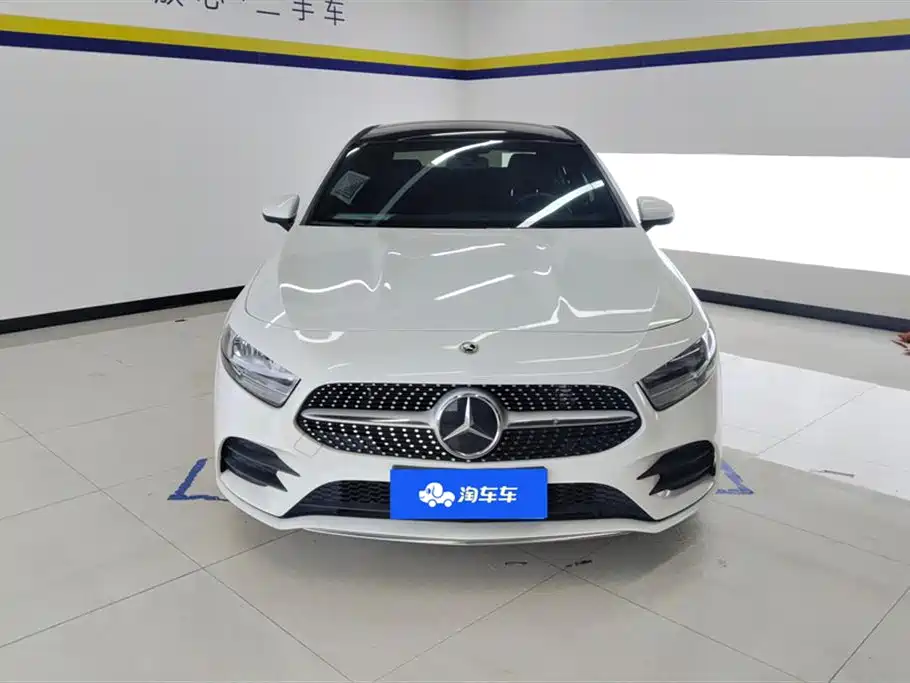 Mercedes-Benz A-Class 2022 A 180 L Sport Sedan фото 2