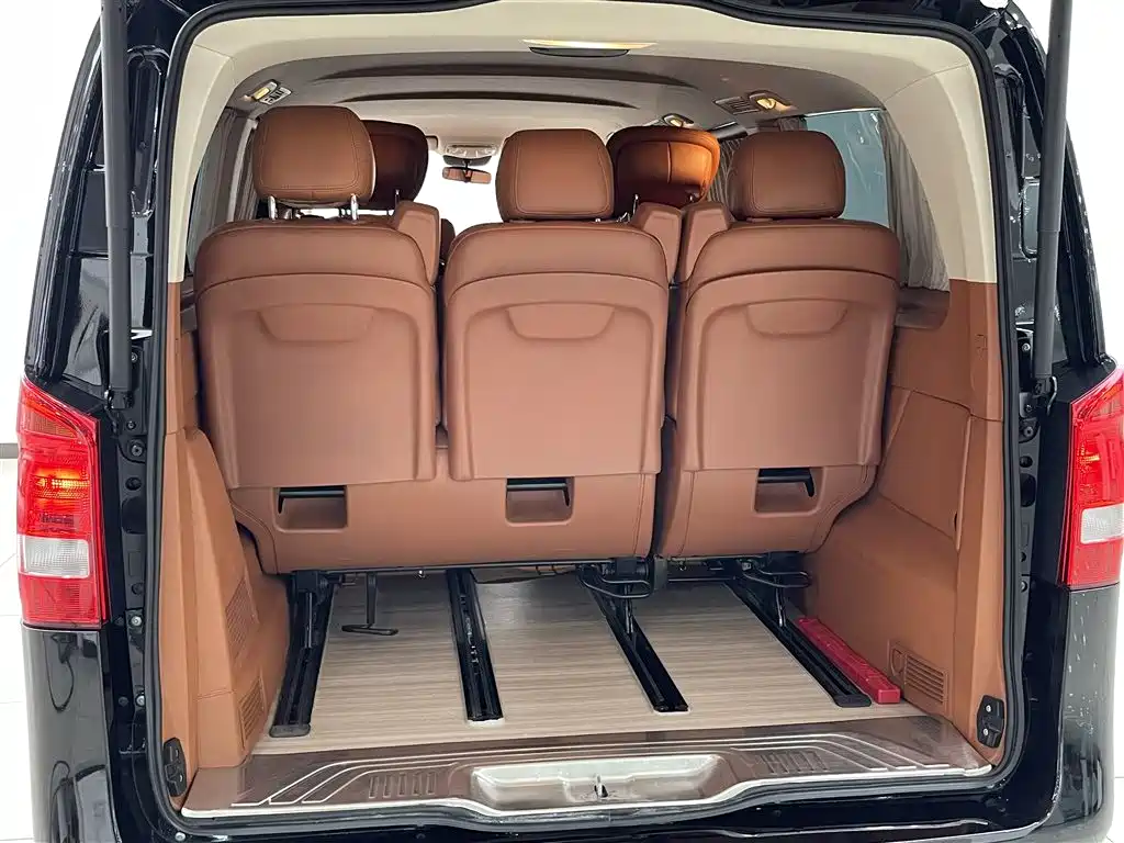 Mercedes-Benz Vito 2020 2.0T Business Edition (7-seater) фото 35