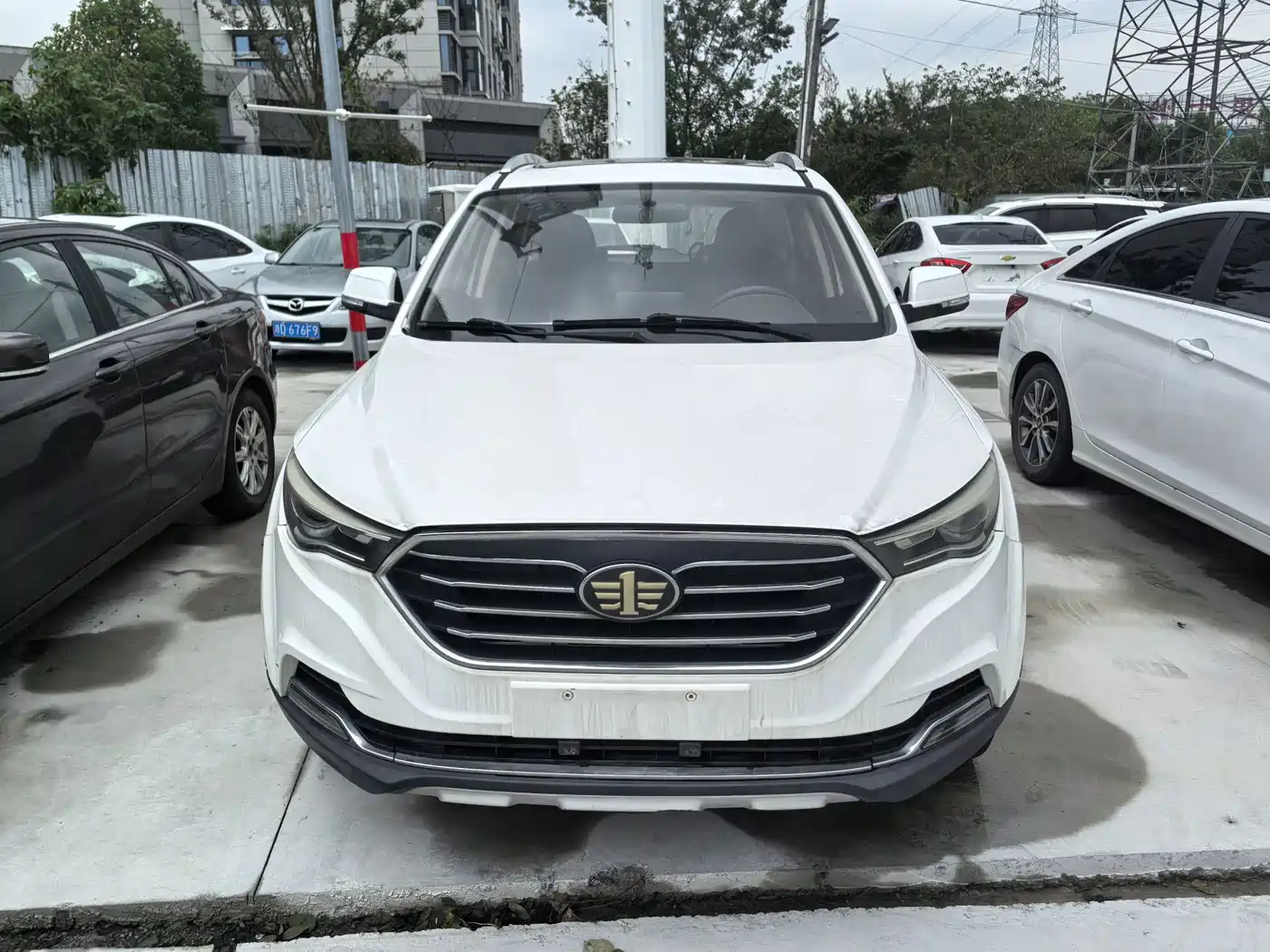 Besturn X40 2018 2017 1.6L Automatic Luxury