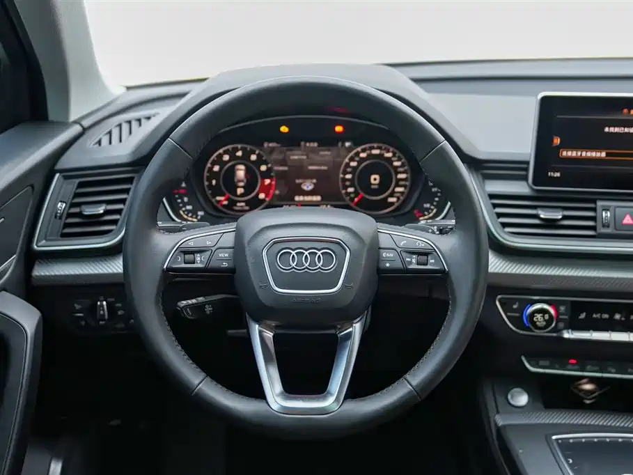 Audi Q5L 2020 45 TFSI Exclusive Fashion фото 11