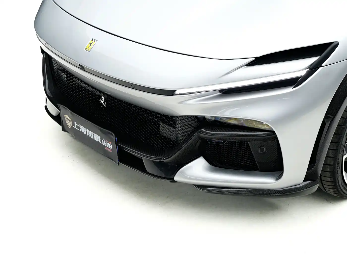 Ferrari Purosangue 2025 2023 6.5L V12
