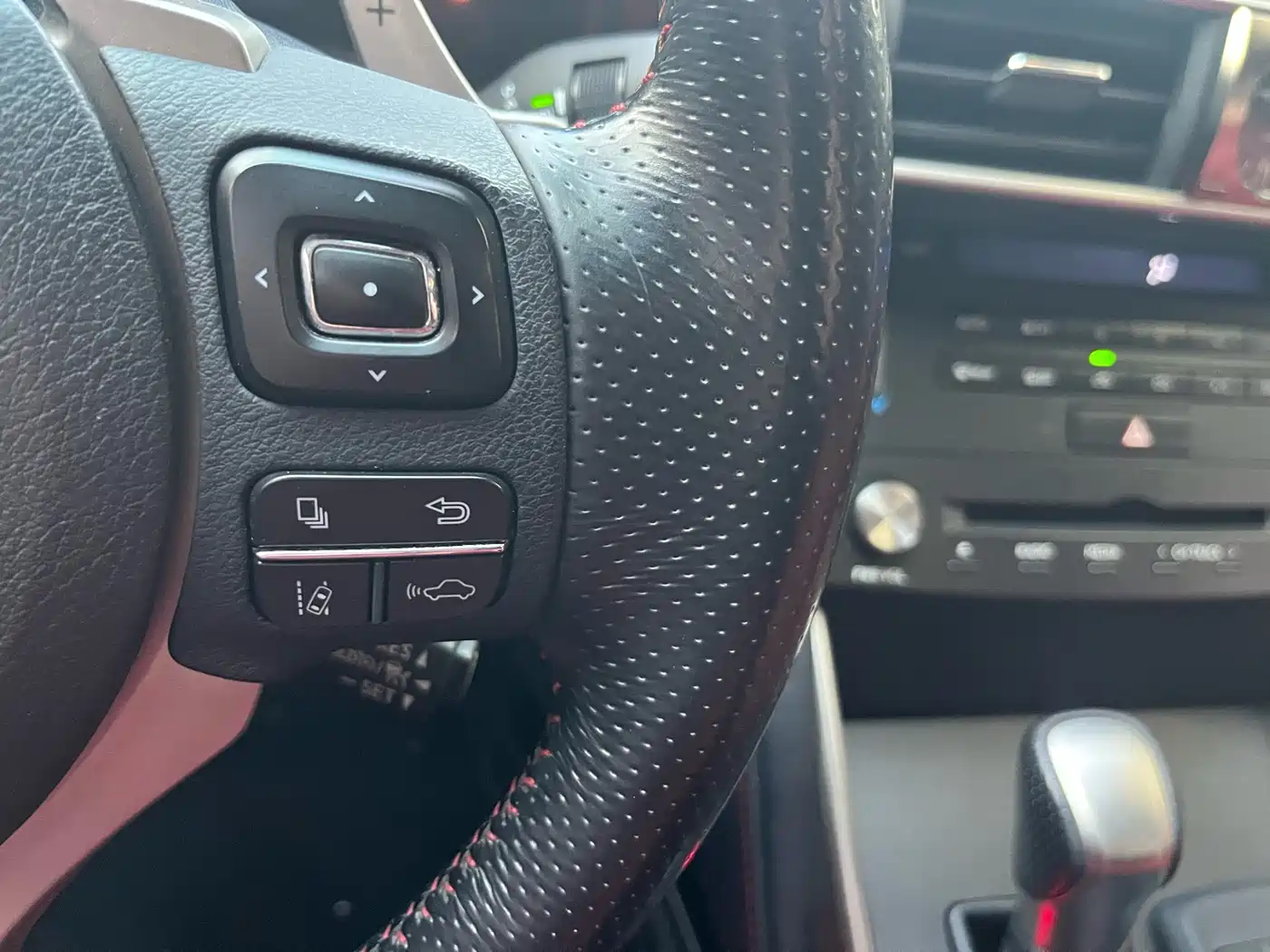 Lexus IS 2017 300 F SPORT фото 32