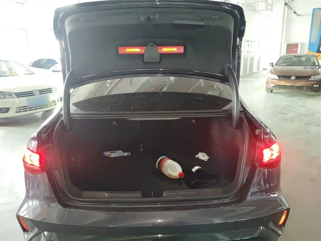 Audi A3 2025 A3L Limousine 35TFSI Flying Premium фото 15