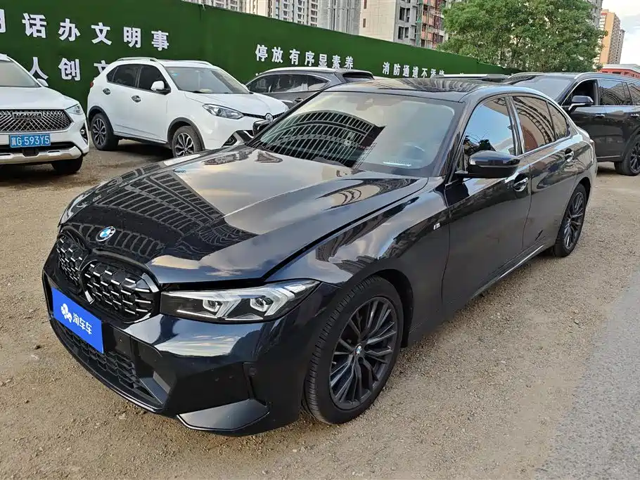 BMW 3 Series 2023 325i M Sport Black Night Package
