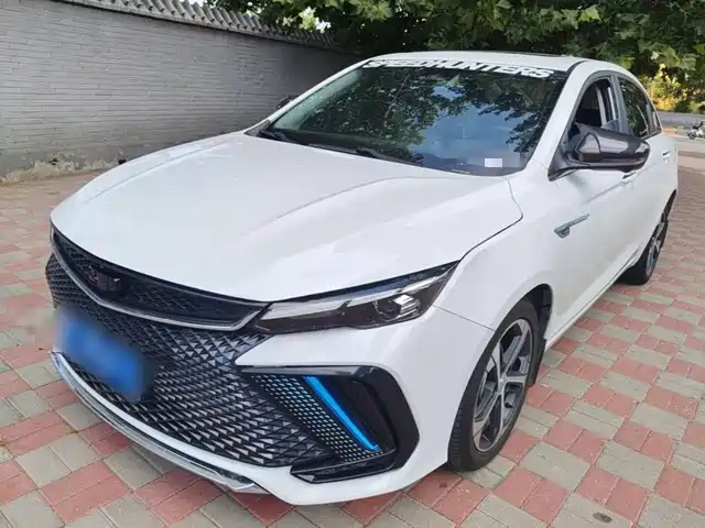  Geely Emgrand L 2022 1.4T CVT Supreme
