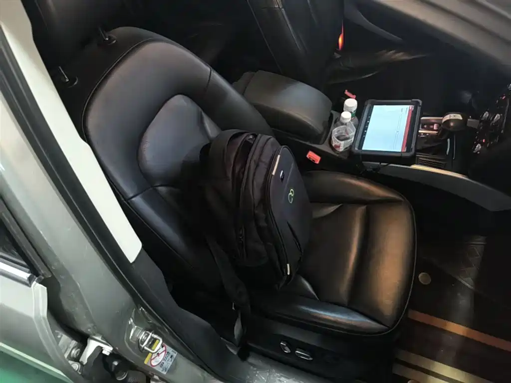Audi Q5 2015 40 TFSI Technology фото 25