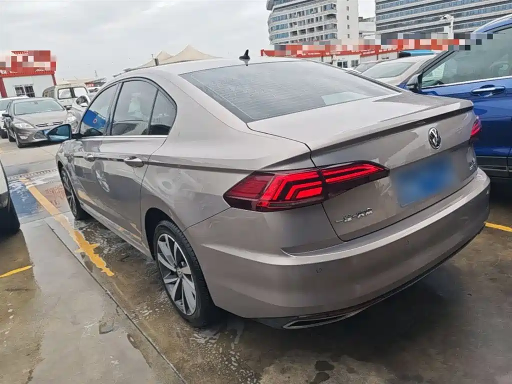 Volkswagen Bora 2020 280TSI DSG Luxury фото 5