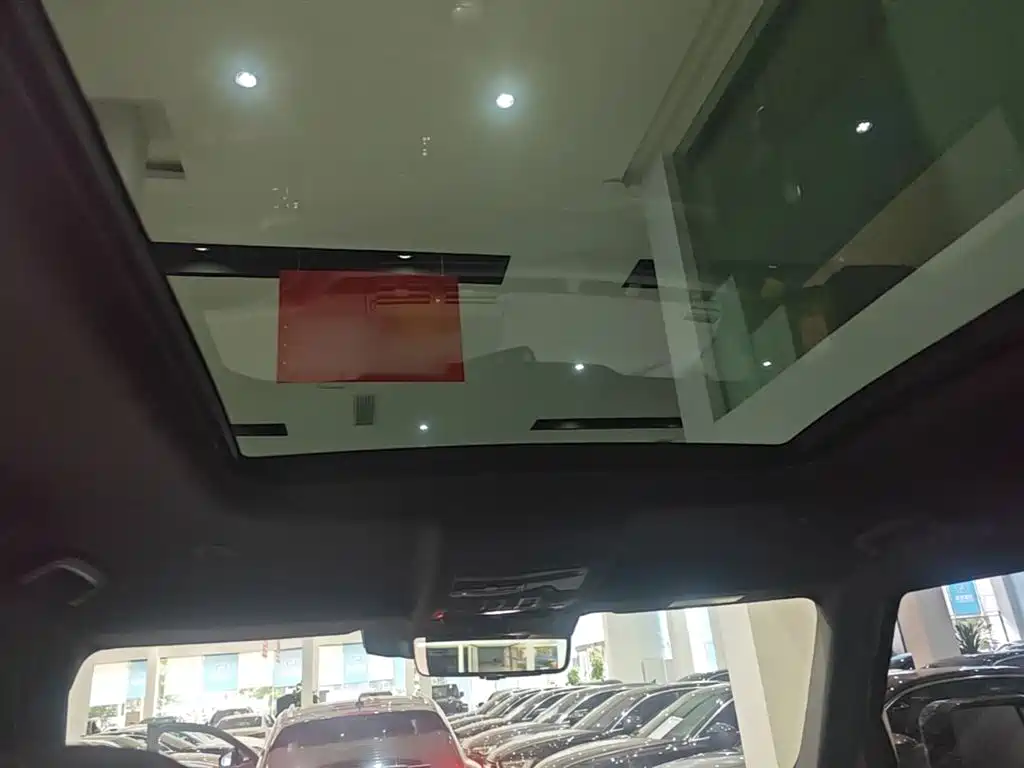 Land Rover Defender 2024 110 3.0T P400 X-DYNAMIC HSE фото 18