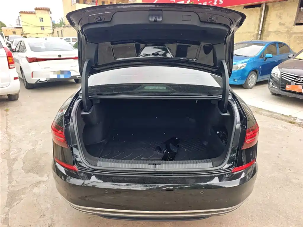 Volkswagen Passat 2021 Model 330TSI Elite Edition фото 19