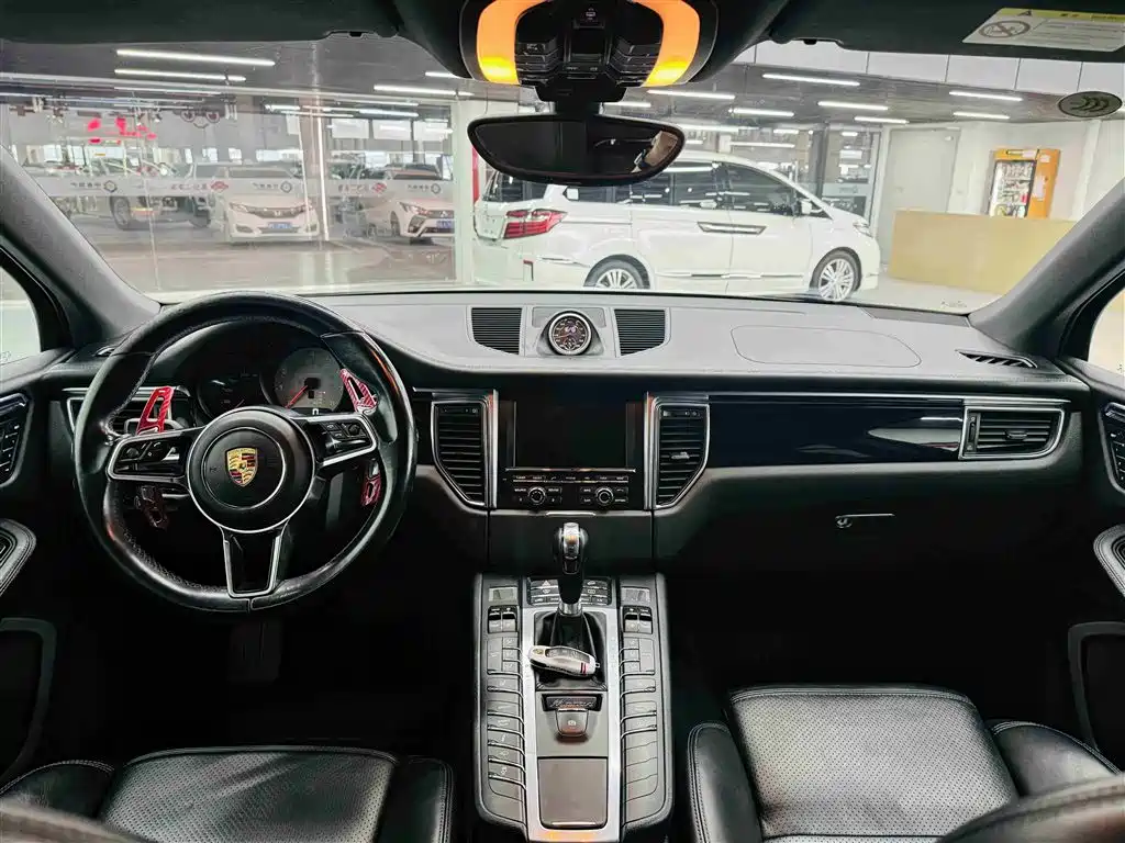 Porsche Macan 2014 Macan S 3.0T фото 21