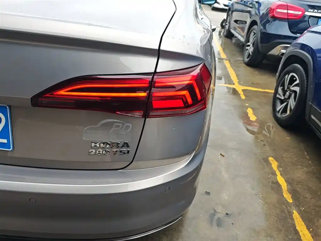 Volkswagen Bora 2020 280TSI DSG Luxury фото 8