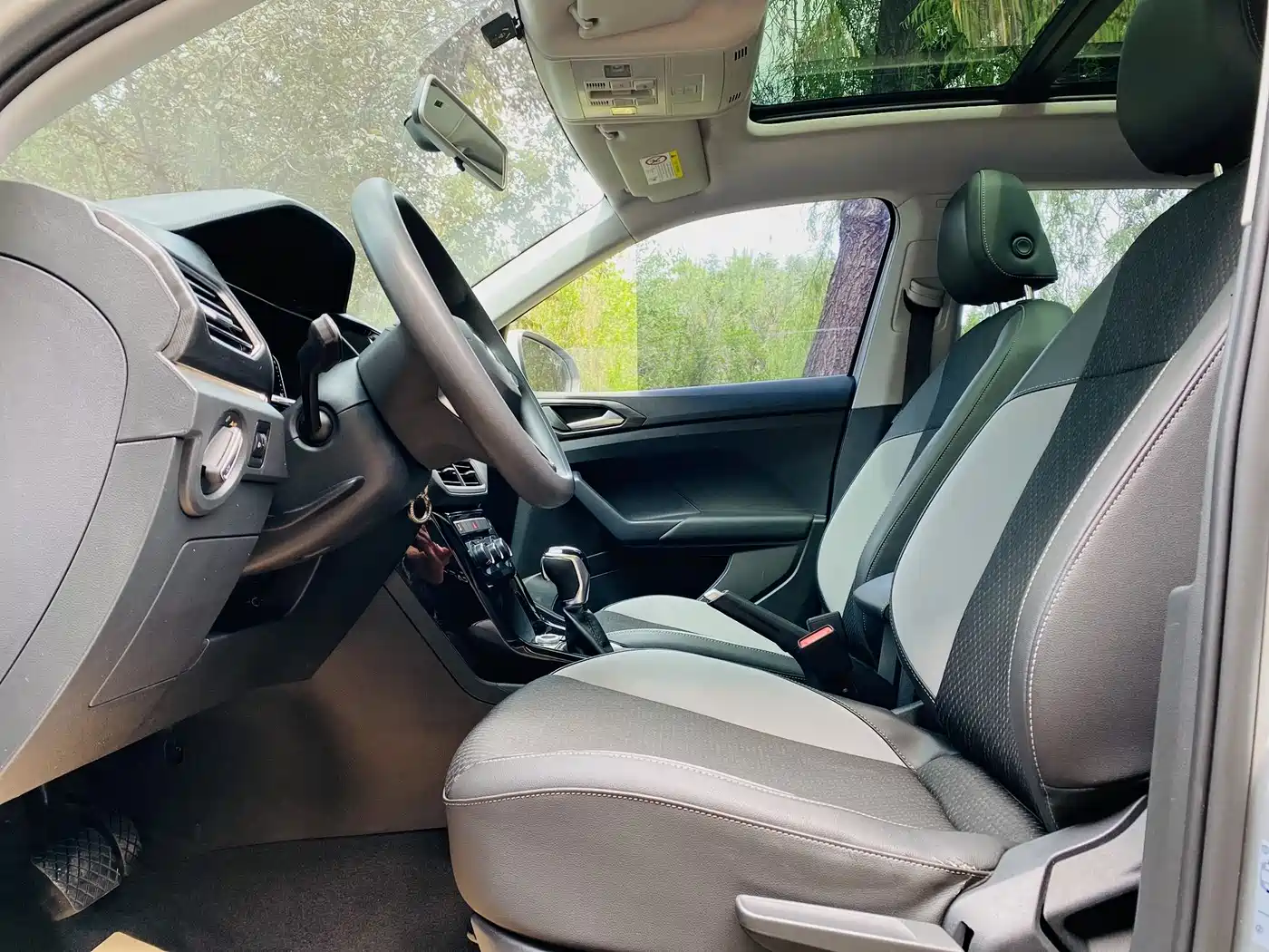 Volkswagen Tanying 2020 1.5L Automatic Joy Edition фото 8