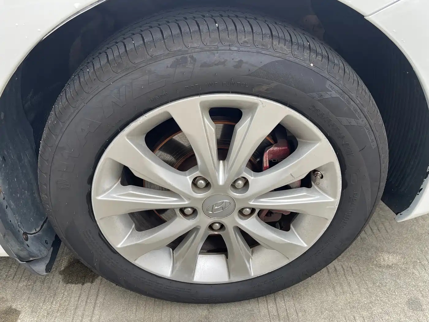 Hyundai Langdong 2016 1.6L Automatic Smart Edition фото 16