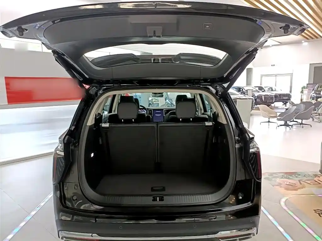 Hongqi HS7 PHEV 2025 2.0T PHEV 4WD 6-Seater Commemorative Edition фото 19