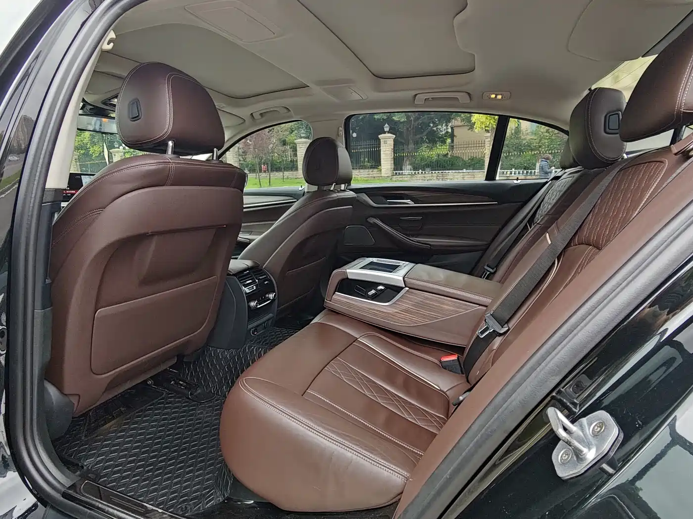 BMW 5 Series 2018 530Li Exclusive Luxury Package фото 11