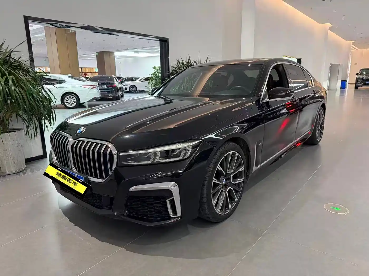 BMW 7 Series 2019 Facelift 740Li Leading M Sport Package