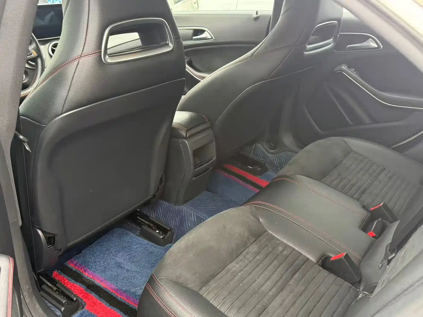 Mercedes-Benz CLA (Import) 2015 CLA 220 4MATIC фото 7