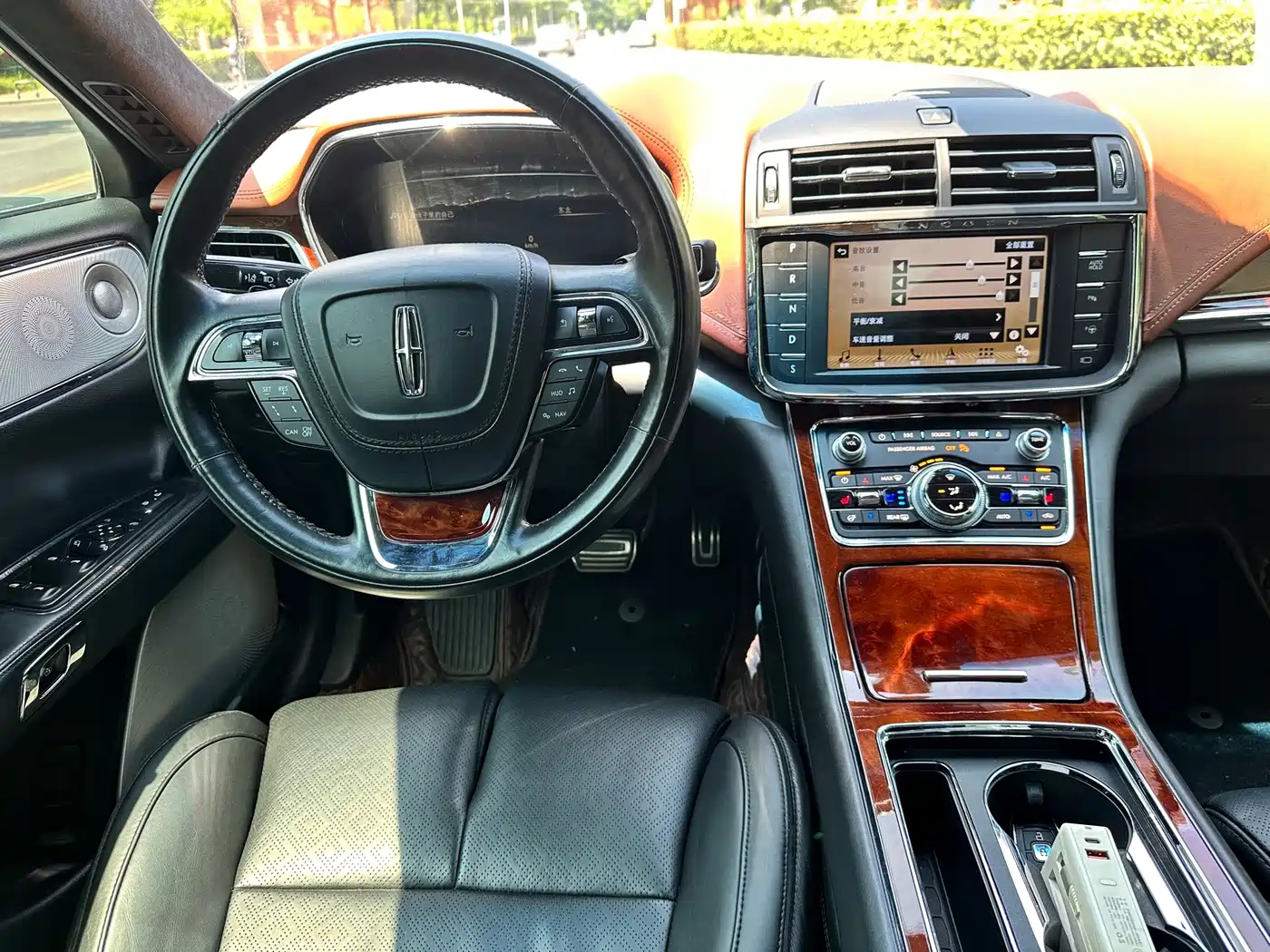 Lincoln Continental 2018 2017 3.0T AWD Presidential Edition