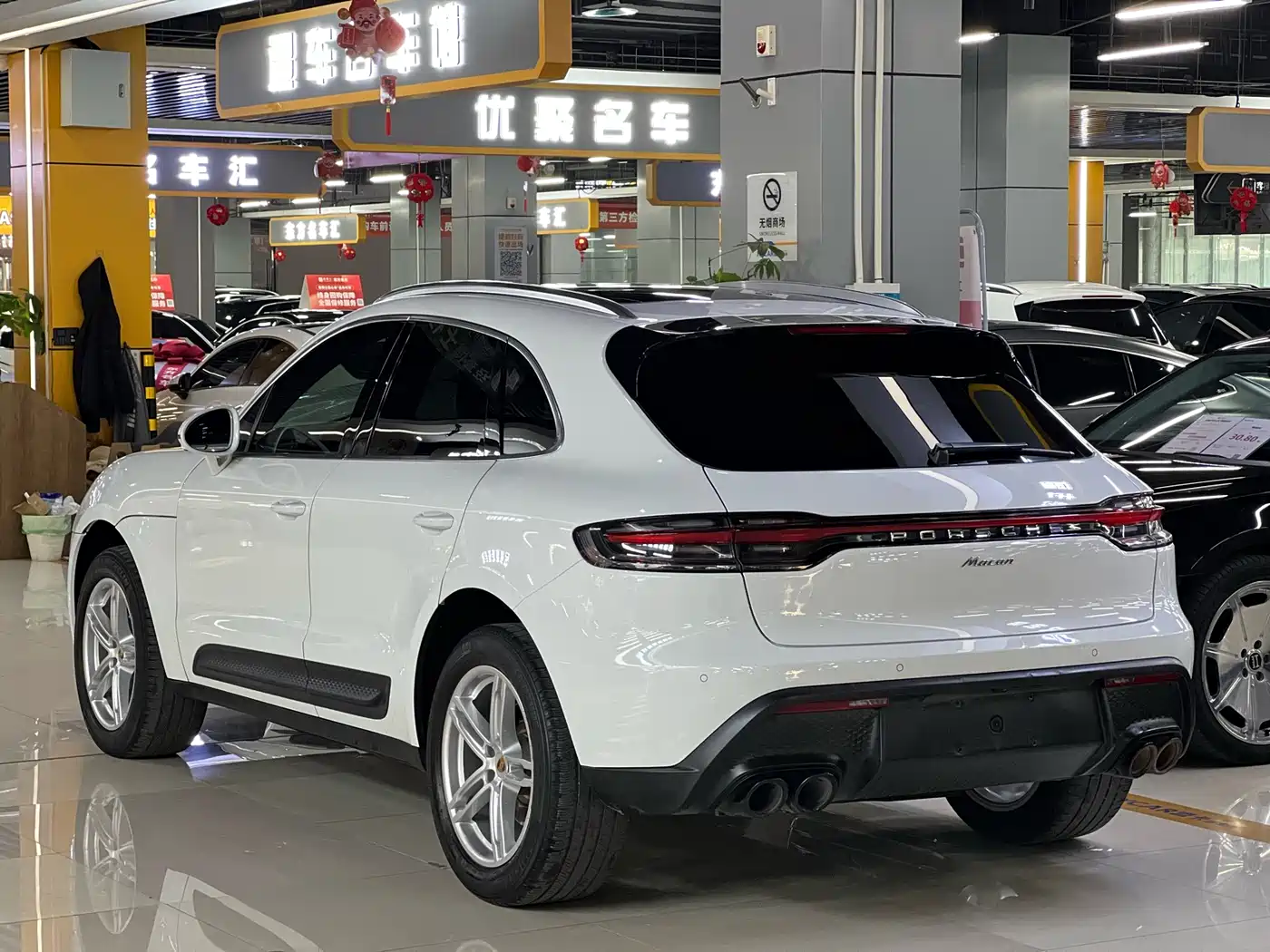 Porsche Macan 2022 Macan 2.0T фото 20