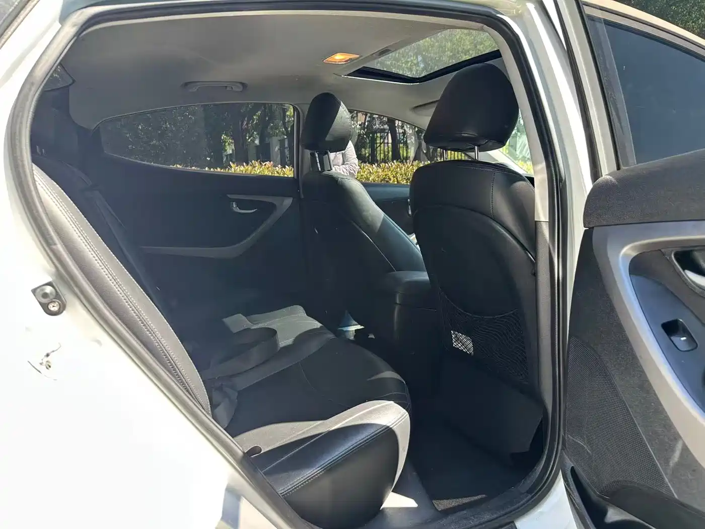 Hyundai Langdong 2015 1.6L Auto Premium фото 12