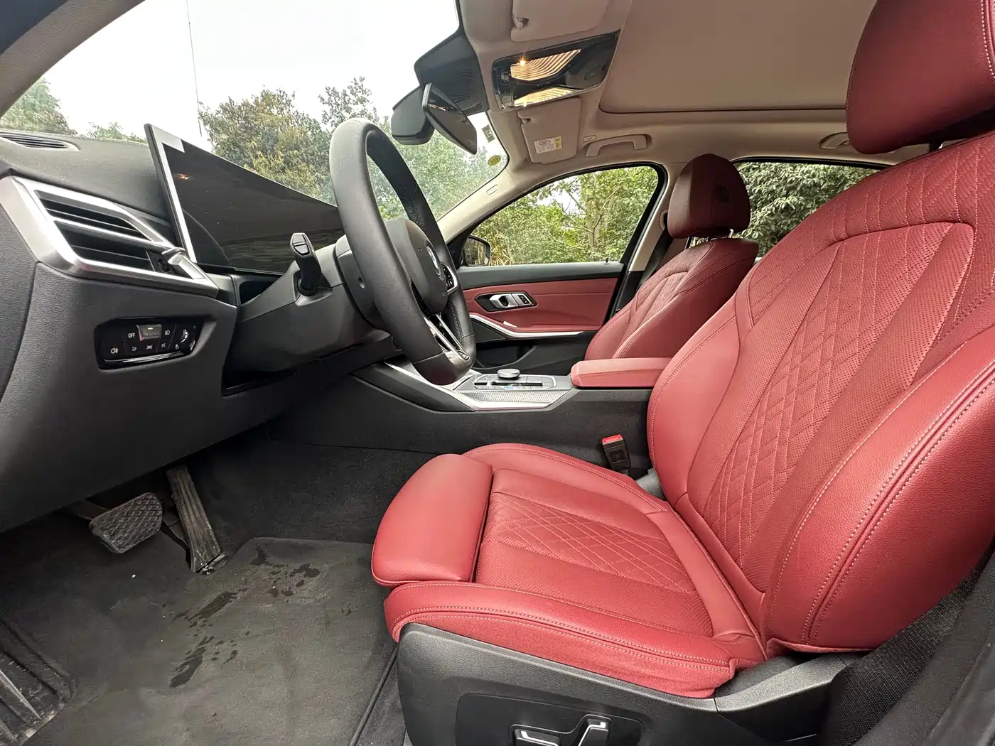 BMW i3 2025 eDrive 40 L Shadow Night Sport Package фото 8
