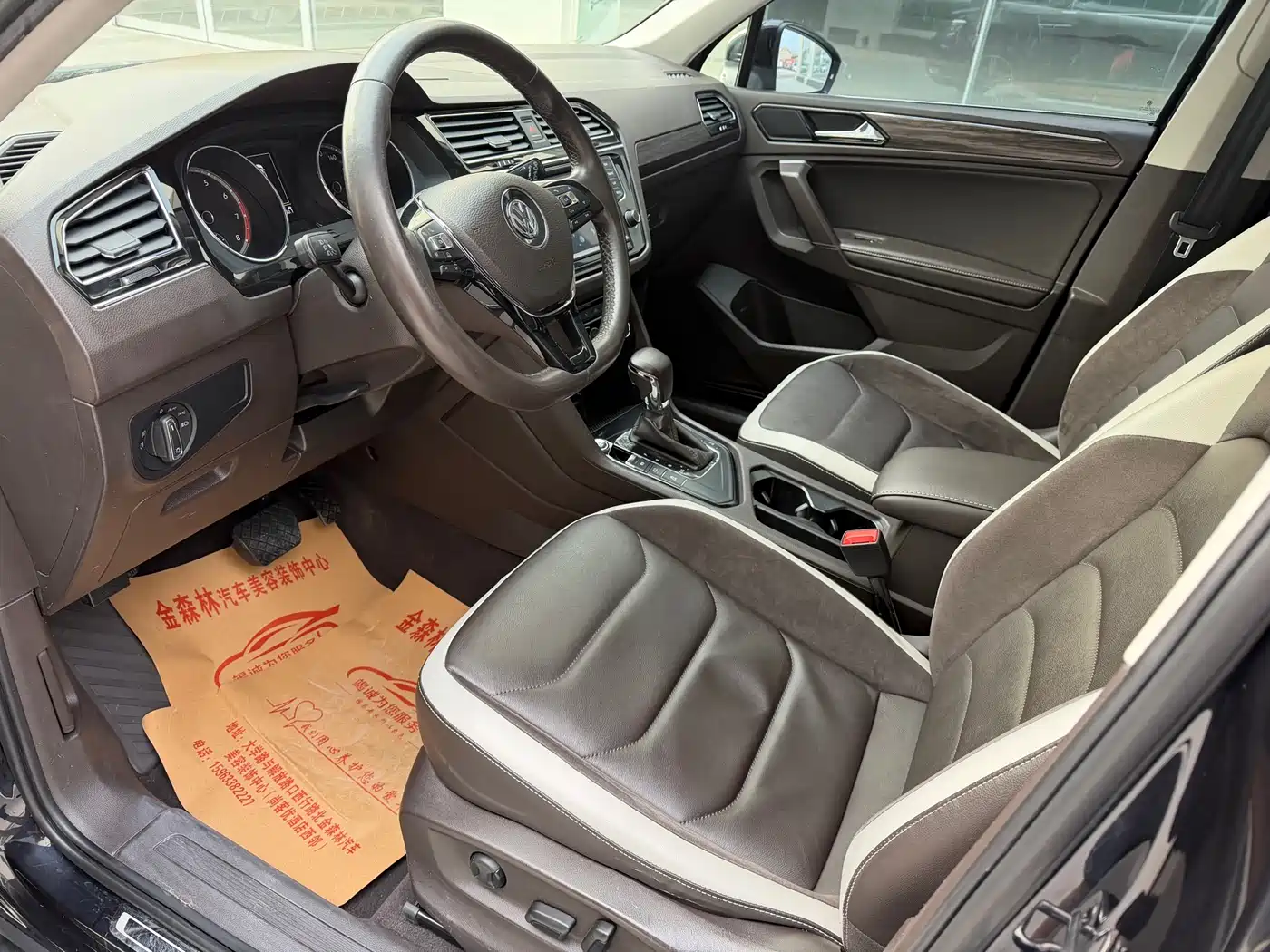 Volkswagen Tiguan L 2017 380TSI Automatic 4WD Luxury Edition фото 7