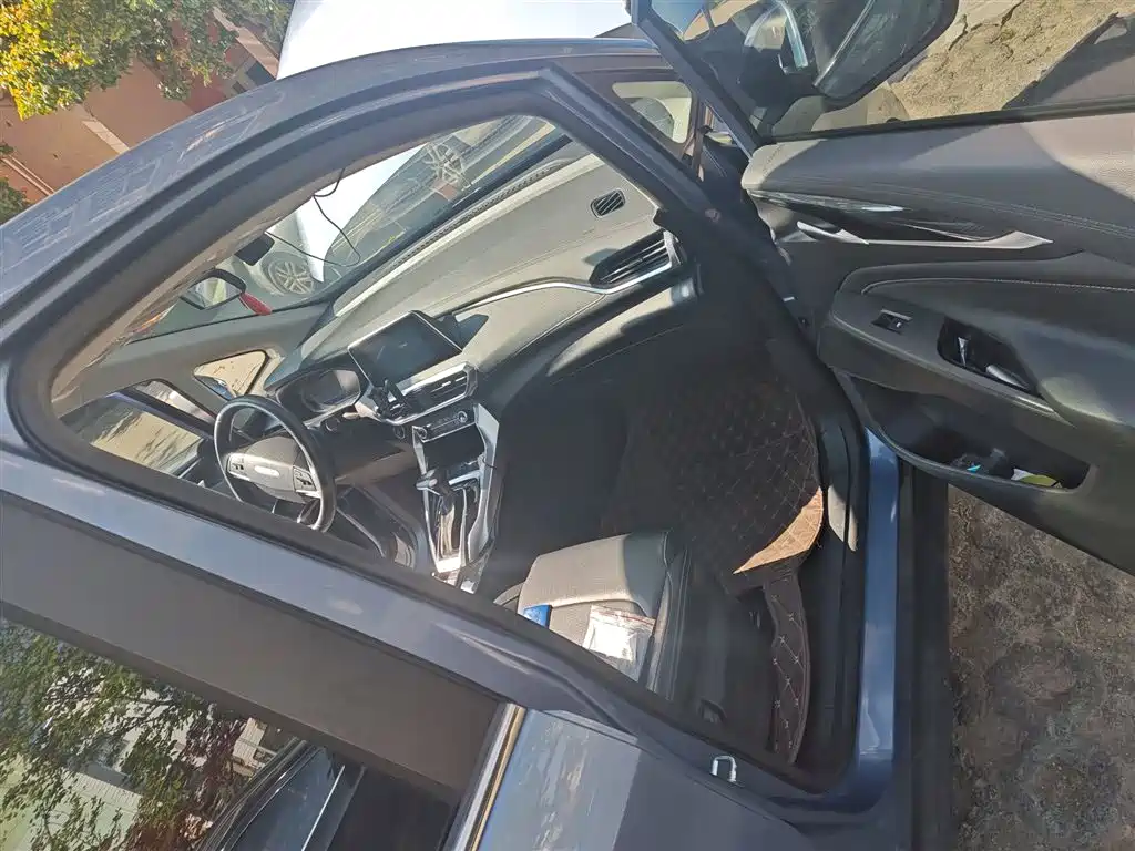 SAIC Maxus Maxus G50 2022 1.5T Automatic Changyou B фото 22