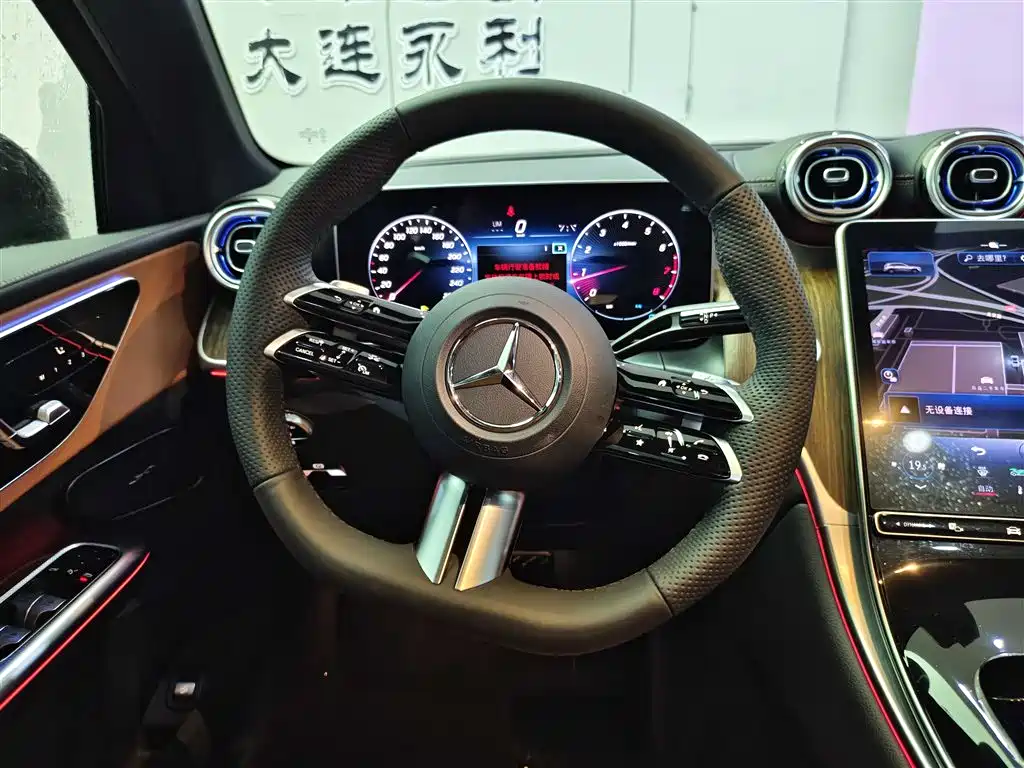 Mercedes-Benz GLC 2023 Facelift GLC 300 L 4MATIC Sport 5-Seater фото 14