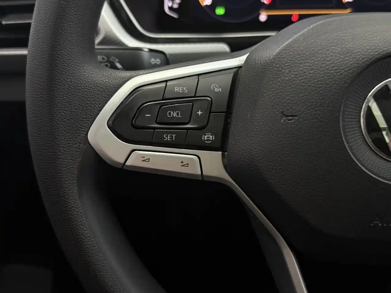 Volkswagen Tanying 2021 1.5L Automatic Smart Connect Edition фото 12