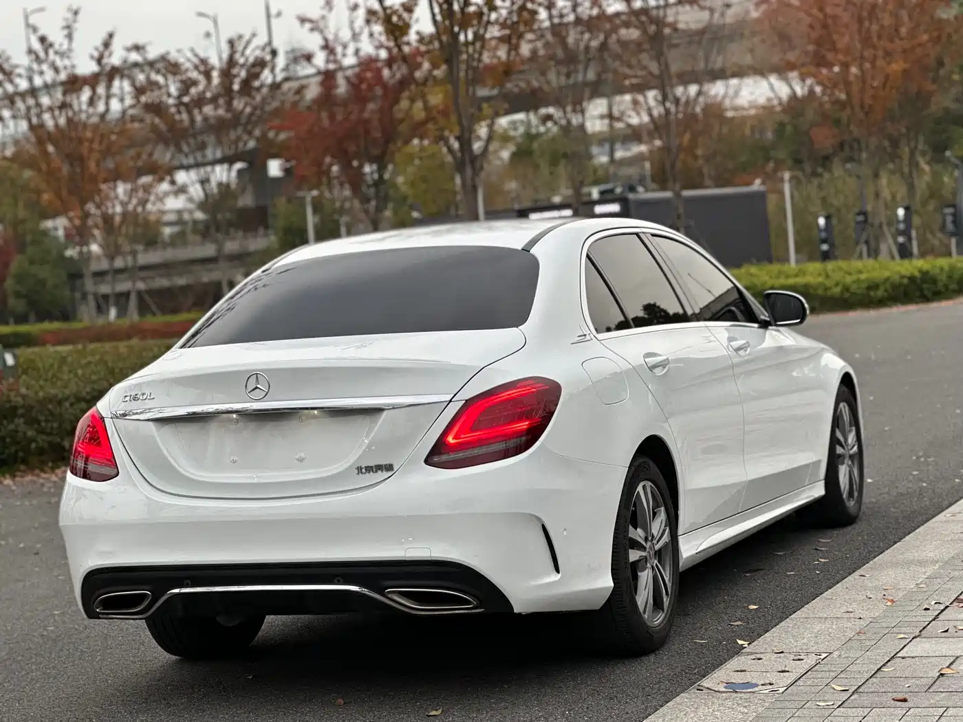 MERCEDES-BENZ C CLASS