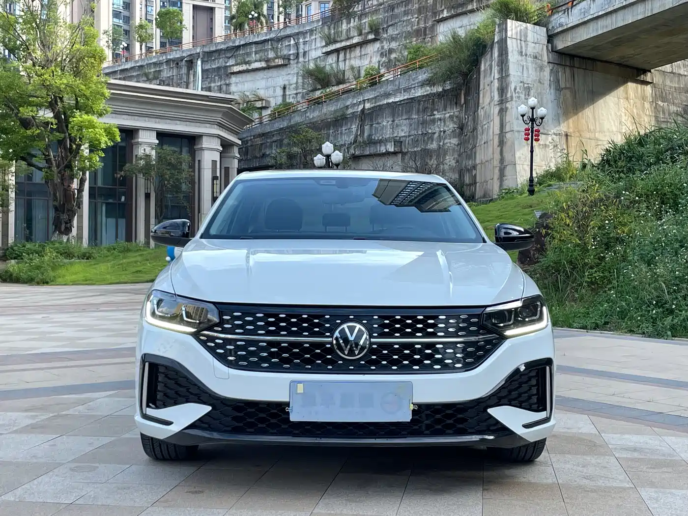 Volkswagen Lavida 2023 280TSI DSG Starlight Comfort Edition фото 2