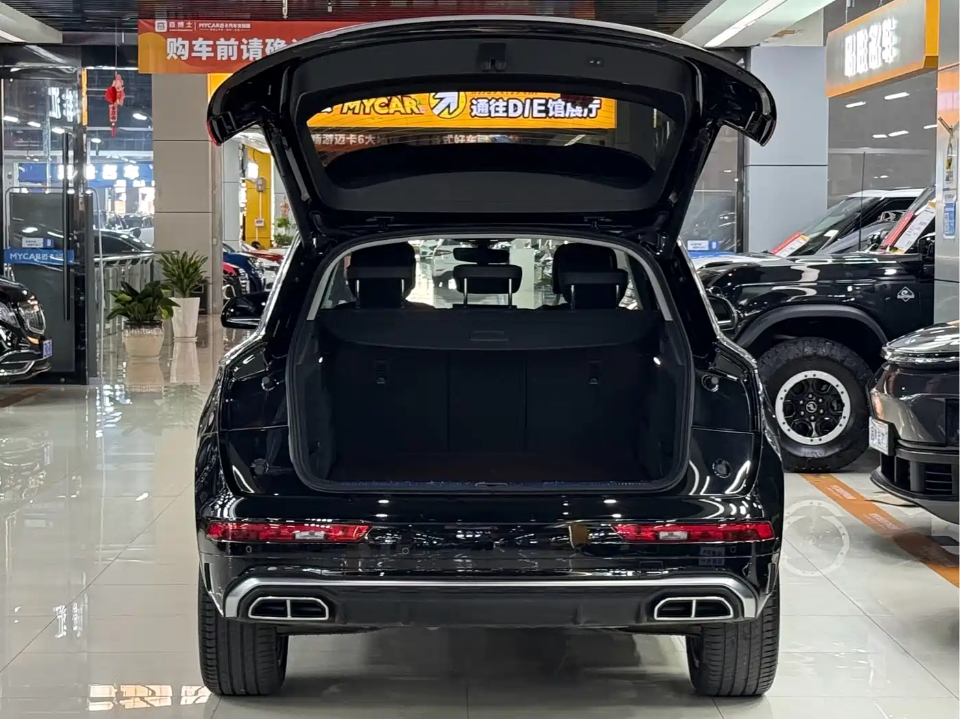 Audi Q5L 2022 45T Luxury Dynamic фото 6