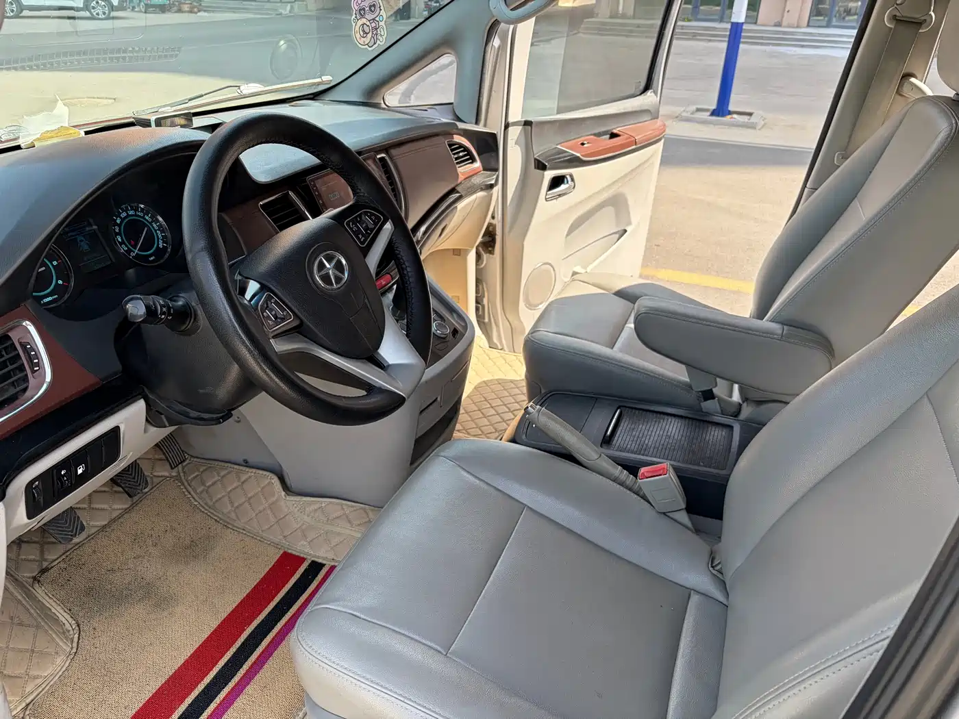 JAC Motors Refine M5 2016 2016 1.9T Diesel Manual Business Edition