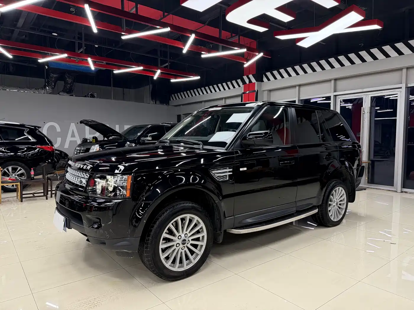Land Rover Range Rover Sport 2012 5.0 SC V8 Fengshang Genesis Edition фото 6