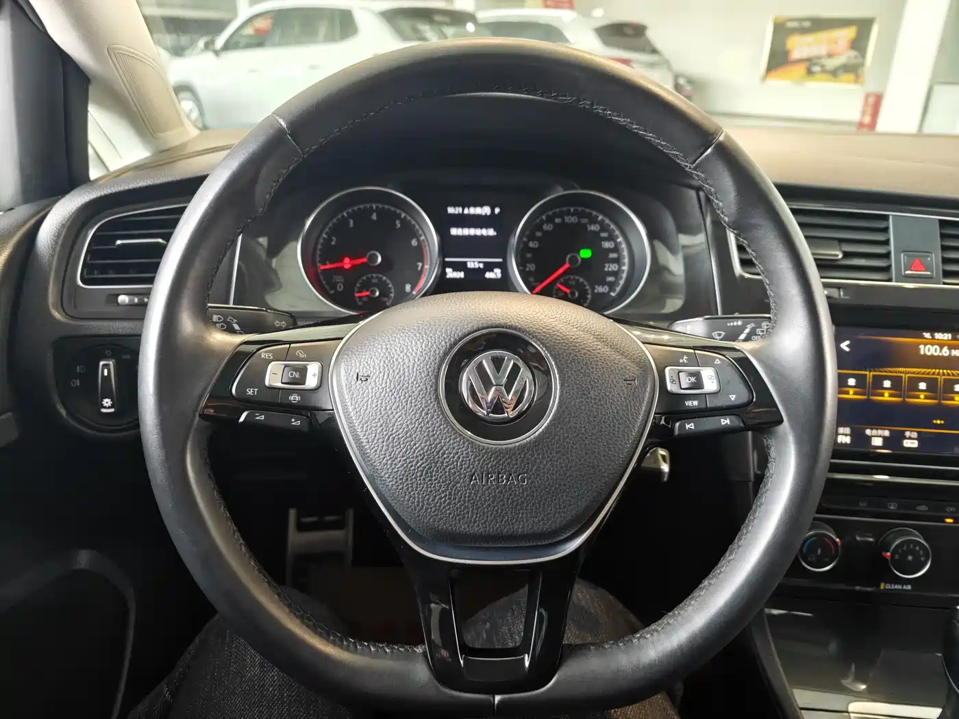 Volkswagen Golf 2019 280TSI DSG Comfort China VI фото 8