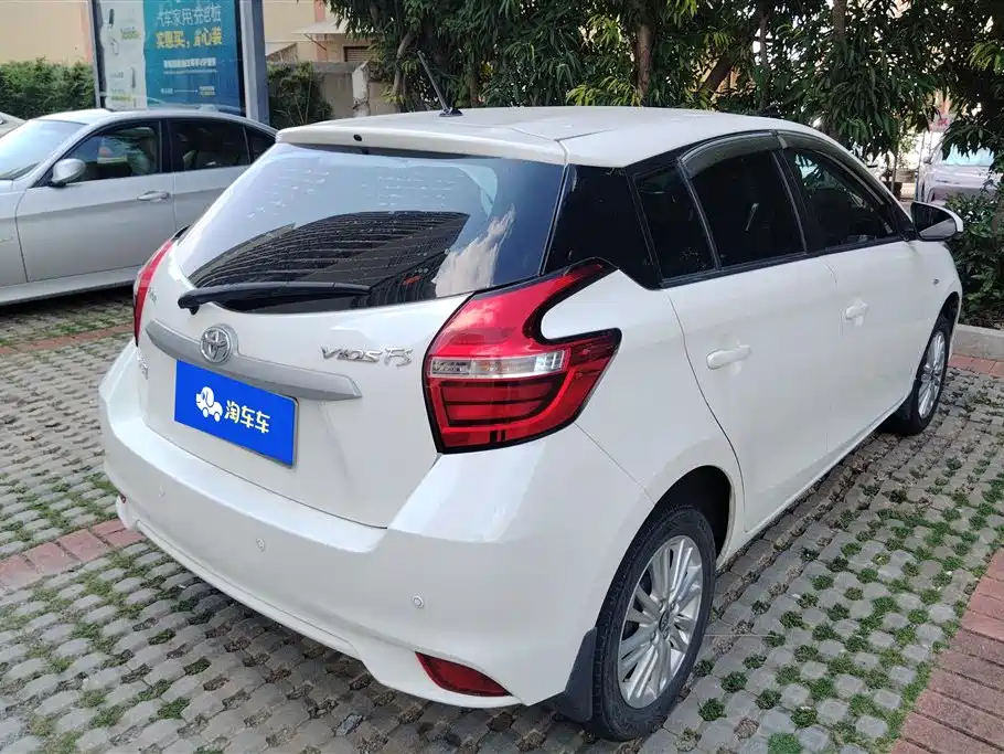 Toyota Vios FS 2017 1.5L CVT Fengchi Edition фото 3